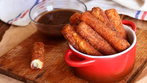 Halloumi Fries