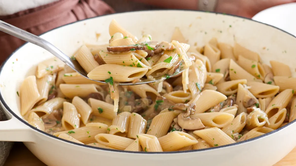 Pasta con Hongos, una plato delicioso y en minutos