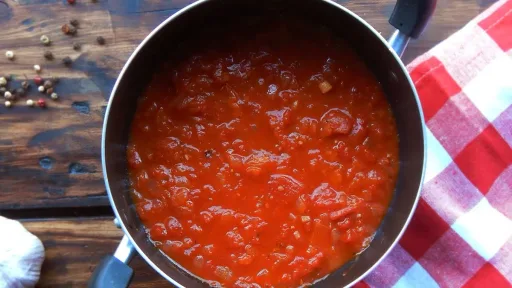 Salsa de Tomate Casera para Pastas