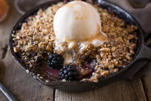 Apple and Blackberry Crumble