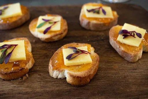 Apricot and Cheddar Cheese Crostini