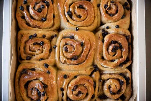 British Chelsea Buns