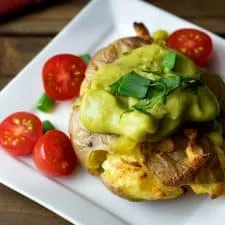 Creamy Tomatillo Avocado Sauce