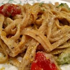 Fettuccini Alfredo fácil