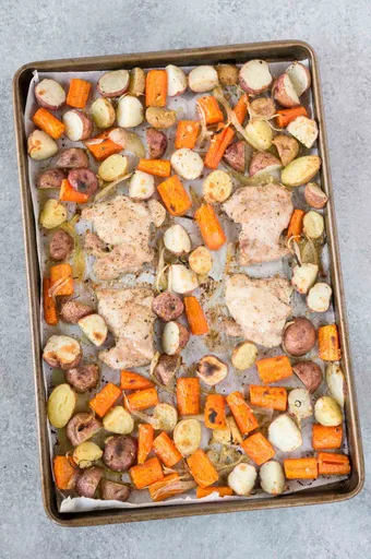 Pollo con patatas al horno