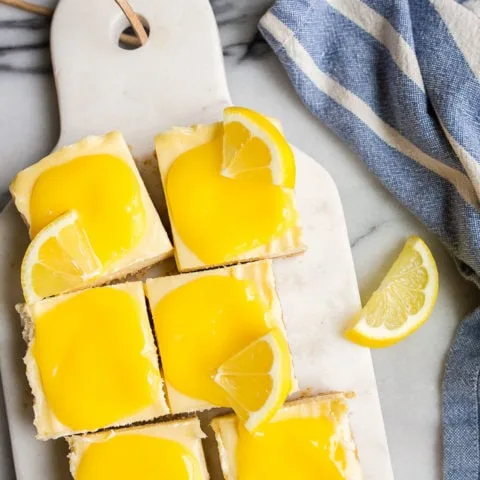 Barritas de tarta de queso y limón