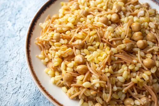 Pilaf de bulgur y garbanzos