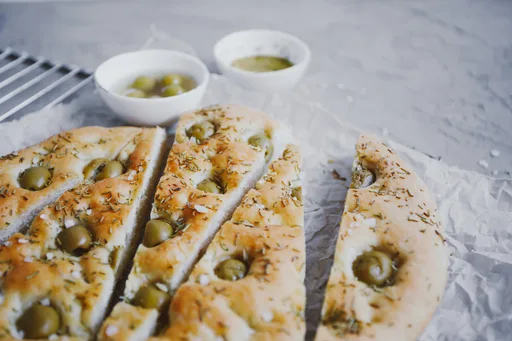 Greek Olive And Herb Mixed Wheat Flatbread