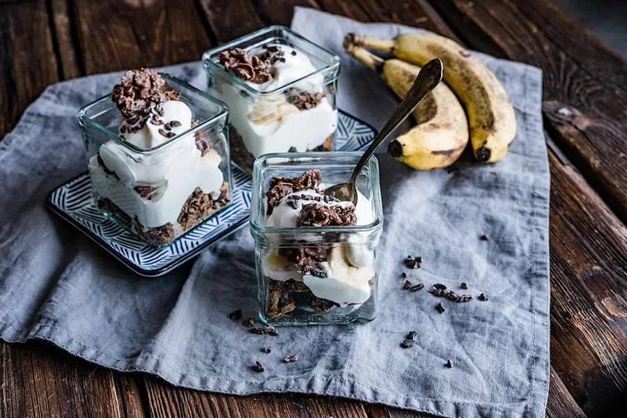 Banana Split im Glas - schnelles Dessert