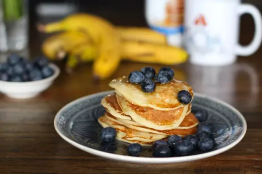 Pancake proteici con proteine in polvere o whey e banana