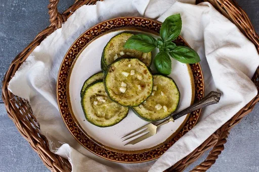 Antipasti de calabacín frío