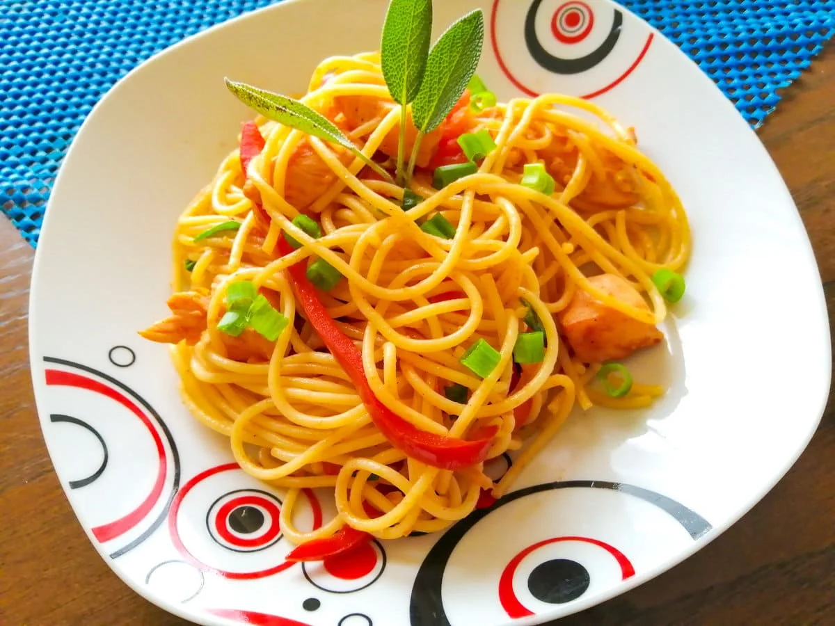 Tallarin Saltado - Peruvian Stir-Fry Noodles with Chicken