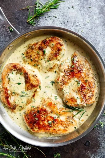 Pollo Cremoso a las Hierbas