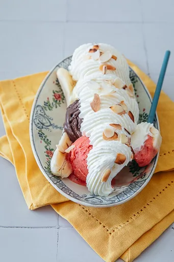 Banana split