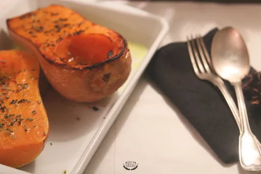Butternut rôtie au thym citron et graines de fenouil