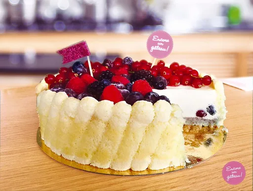 Carlota de vainilla y frutos rojos - Receta CAP