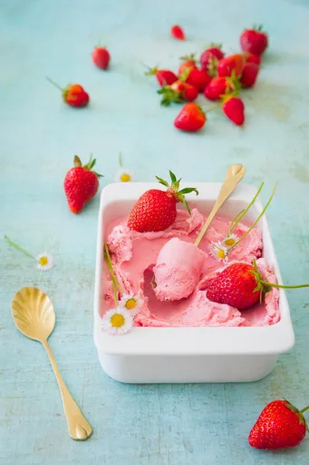 Crème glacée à la fraise sans oeufs de Christophe Felder
