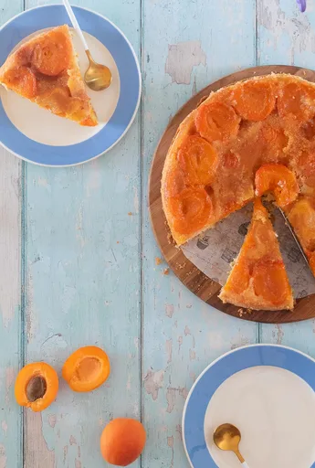 Gâteau renversé aux abricots caramélisés