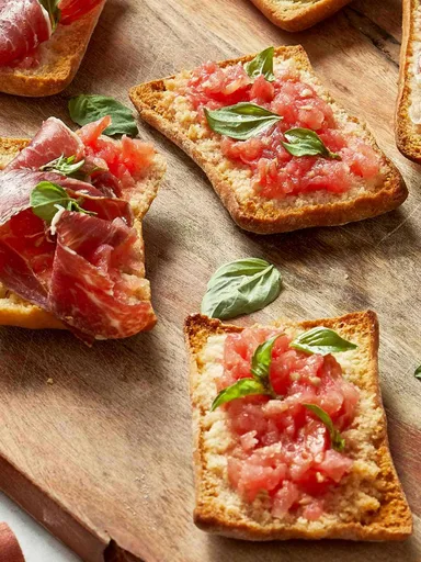 Tomato Bread – Spanish Pan Coca Recipe