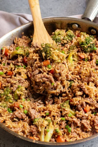 Arroz Frito con Carne Picada