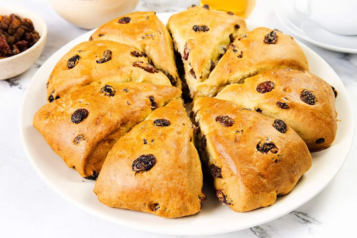 Raisin Scones