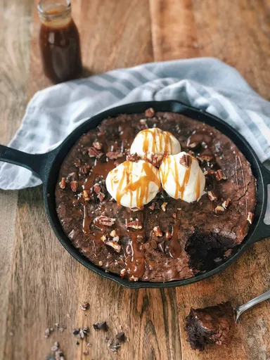 Chocolate Skillet Cake
