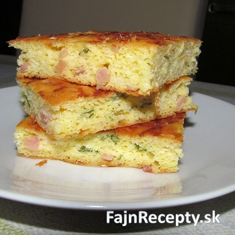 Gâteau salé aux courgettes