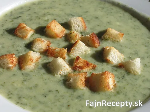 Sopa de espinacas