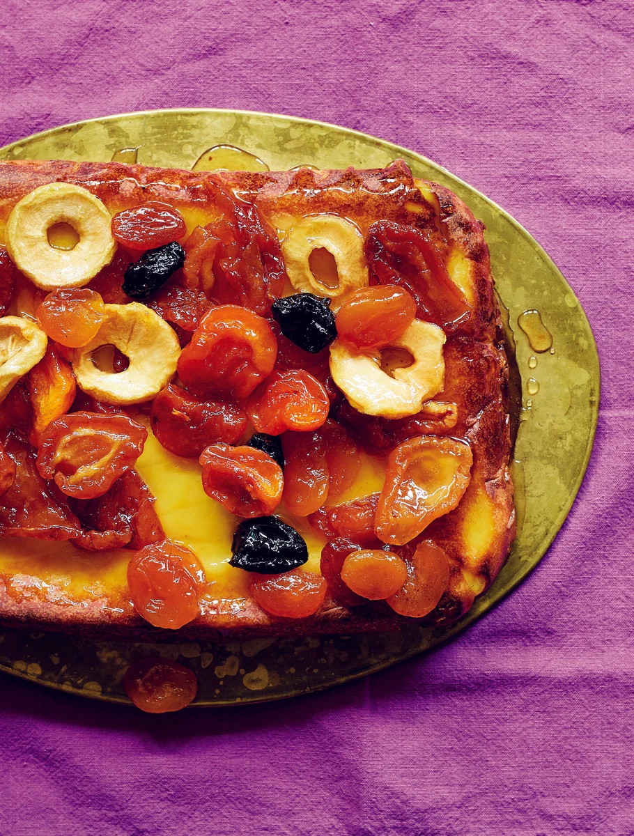 Potato pudding with Stewed dried fruit