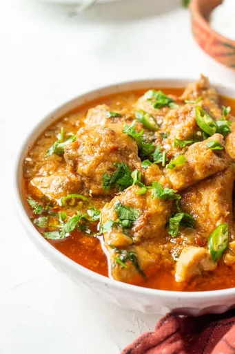 Homestyle Chicken Salan (Chicken Curry)