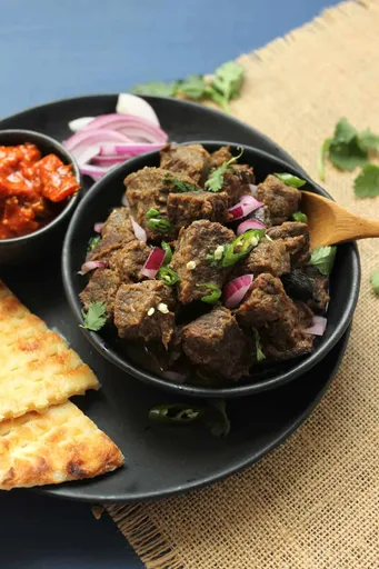 Kharay Masalay ka Gosht