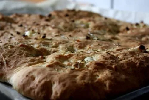 Madbrød med feta og rosmarin