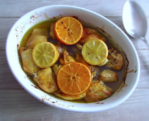 Pollo al horno con naranja y limón