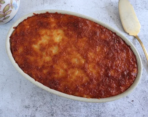 Espaguetis al horno con carne