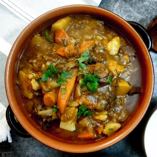 Easy beef stew - made in a Ninja multi-cooker