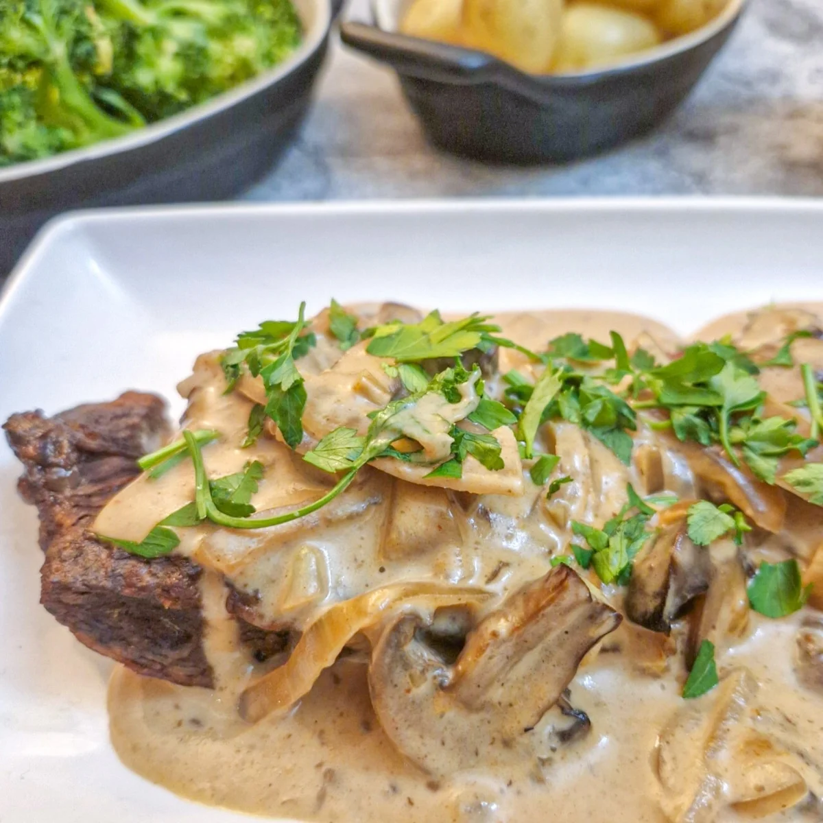 Slow cooker flat iron steak