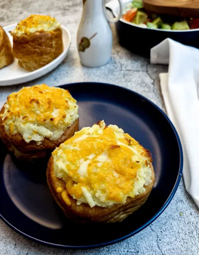 Stuffed Yorkshire pudding pies
