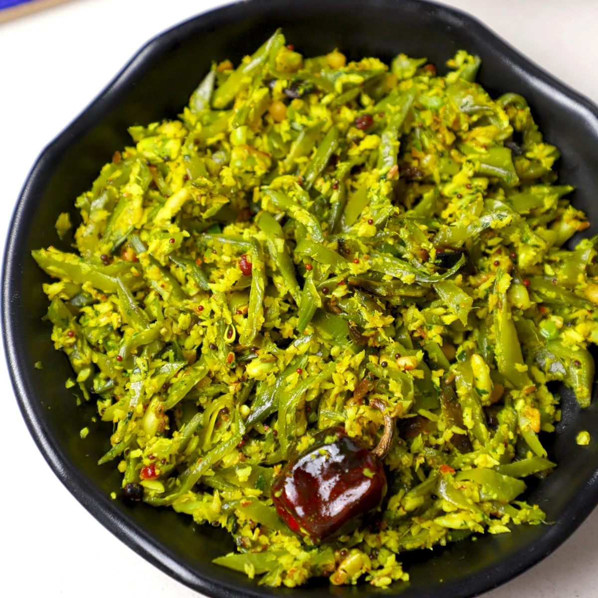 Avarakkai Poriyal Recipe