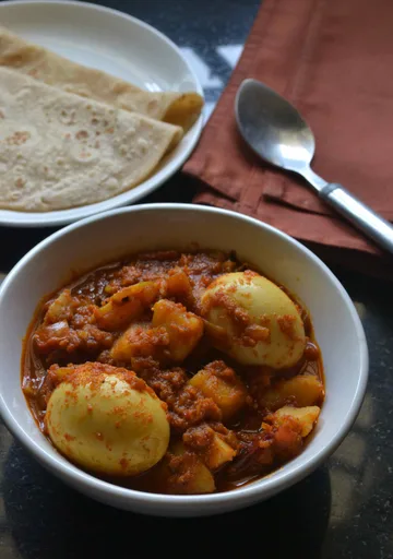 Receta de Dimer Dalna / Aloo Dimer Dalna