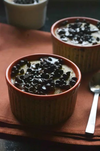 Receta de pastel de taza de plátano fácil en dos minutos