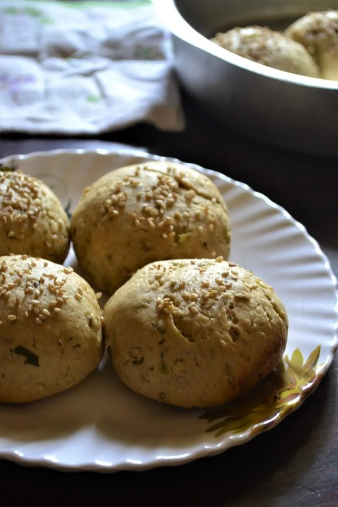 45 Minutes Whole Wheat Masala Buns Recipe - #BakinWithoutOvenSeries