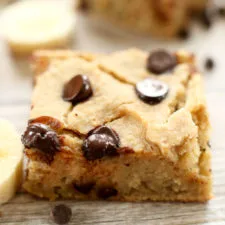 Banana Chocolate Chip Blondie Recipe (Vegan & Gluten Free)