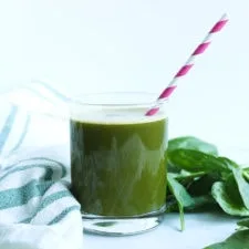 Receta de zumo verde dulce (¡que hasta los niños se beberán!)