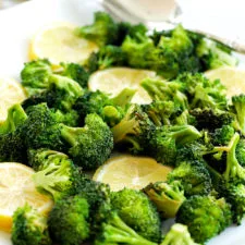 Brócoli Favorito de Luke (una receta de 8 minutos)