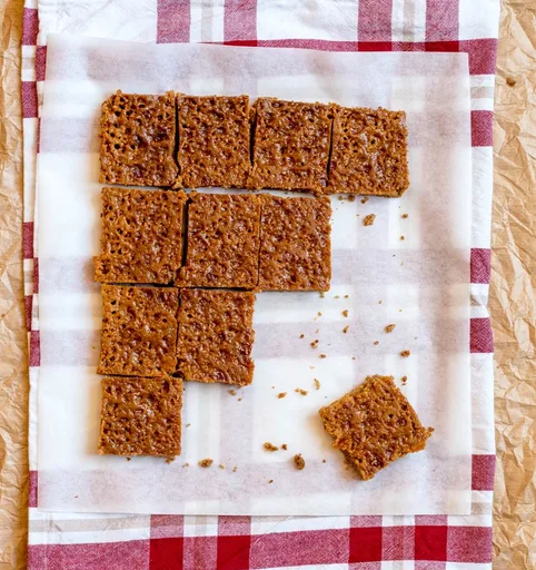 Peanut Butter Caramel Slices