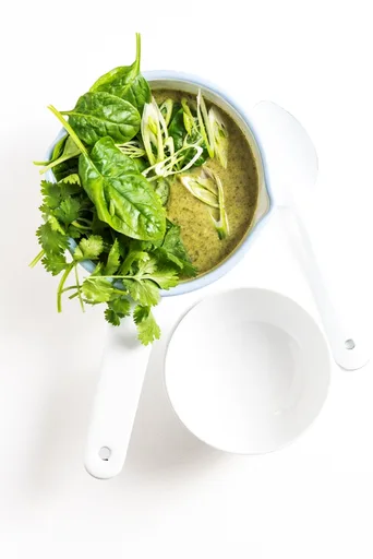 Sopa Tailandesa de Brócoli y Coco