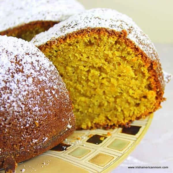 Easy Pumpkin Bundt Cake