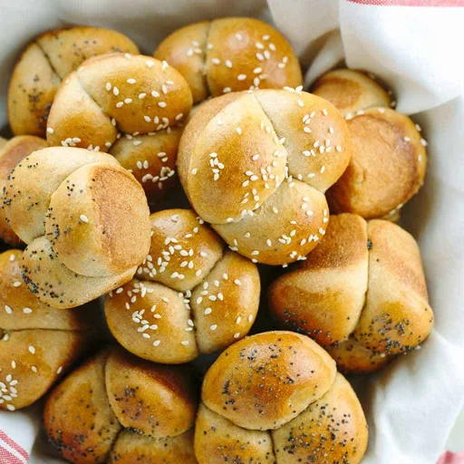 Cloverleaf Rolls