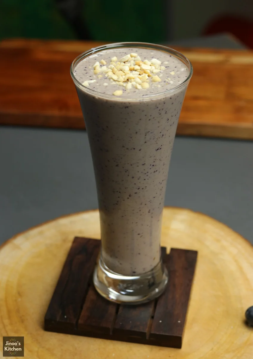 Blueberry Banana Power Smoothie