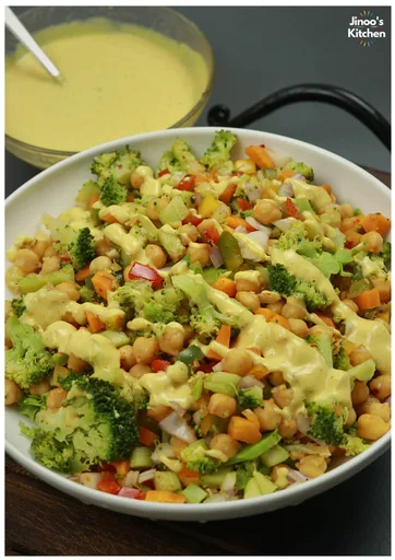 Ensalada de garbanzos y brócoli